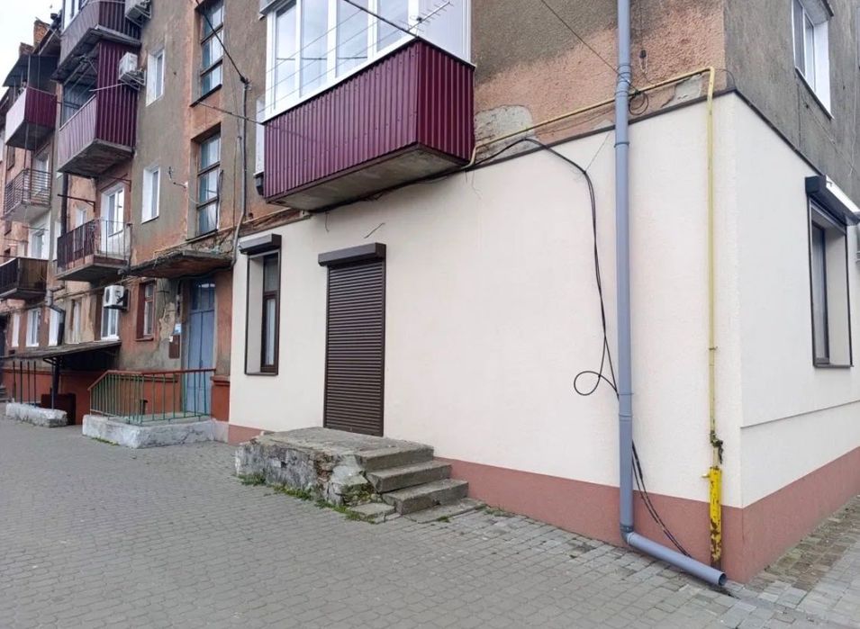 Продам квартиру,м.Сарни,Рівненська обл.,Соборна,16