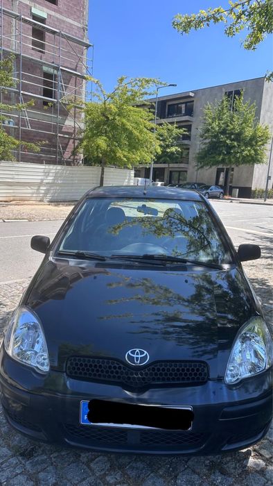 Toyota Yaris 1.0 Terra | 2001 | Muito Económico e Fiável