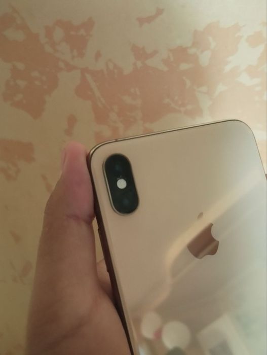 Iphone xs max 64