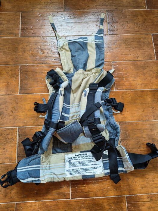 Mochila Porta-Bebé Fidella Fusion | London Beige | Algodão Orgânico