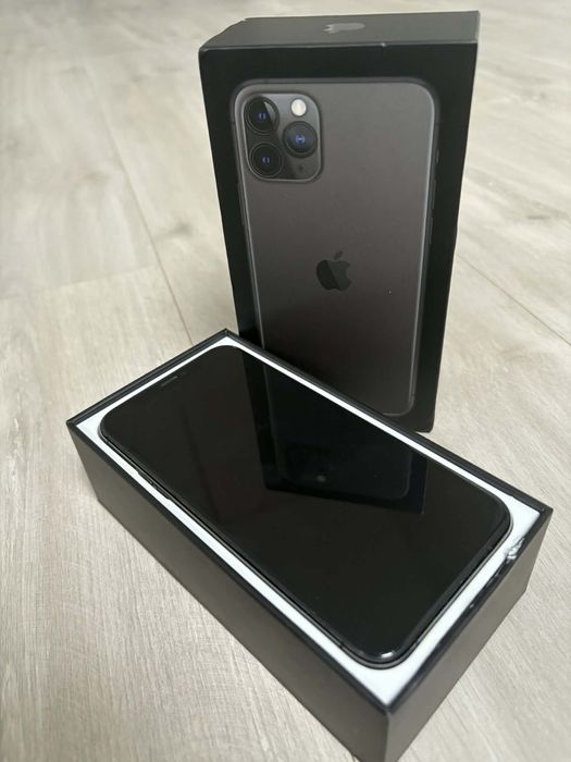 iPhone 11 Pro  64 GB z oryginalnym pudełkiem