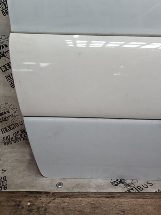 Дверка передня права MB Sprinter W907 W910 Спрінтер Двері передні