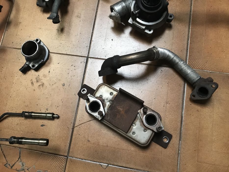 Mitsubishi Pajero 3.2 DId 2002 - pecas de motor e outras