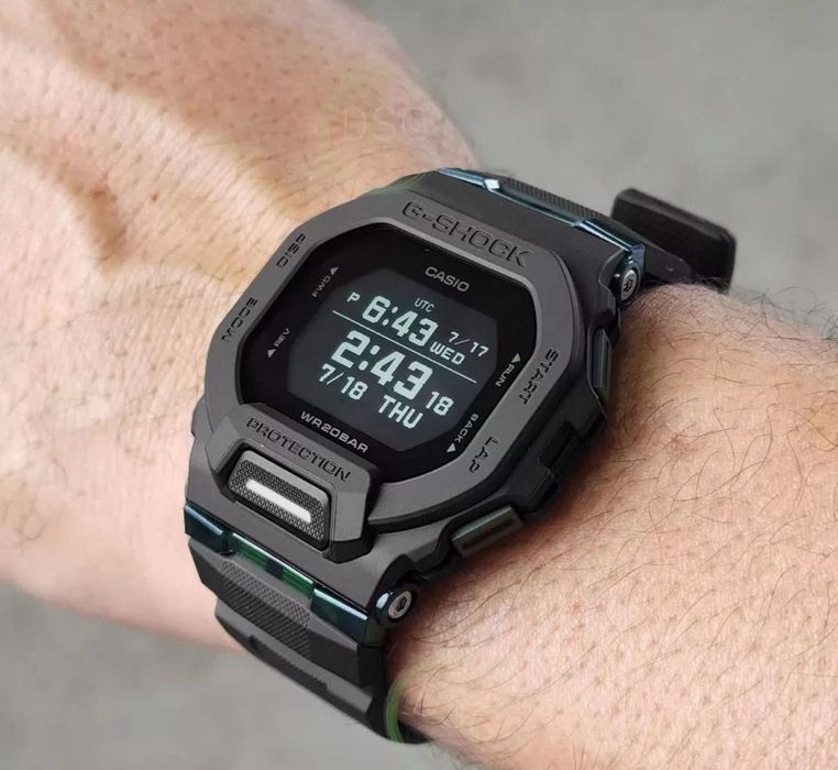 Часы мужские Casio G-Shock GBD-200UU-1