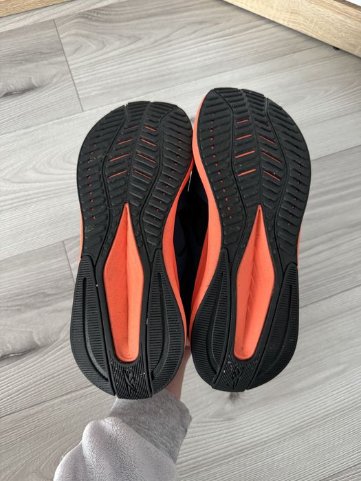 Кросівки чоловічі Reebok Energen Tech Plus 43р.