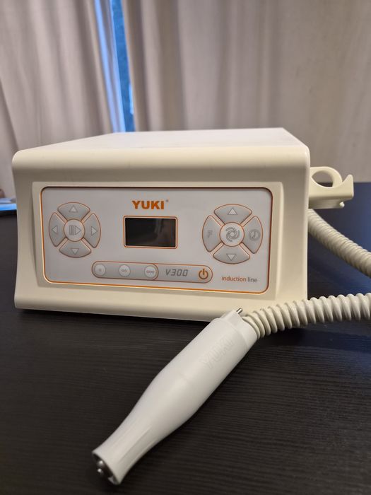 Frezarka z pochłaniaczem  Yuki V300