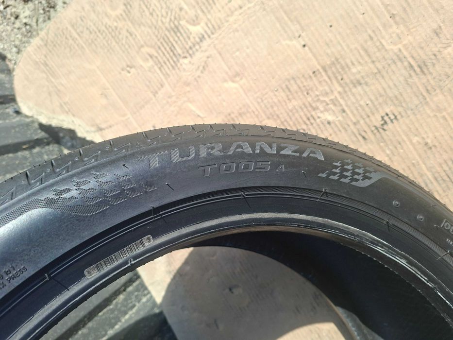 Шини Б/У 4шт 215/45 R18 89W Bridgestone Turanza T005A .