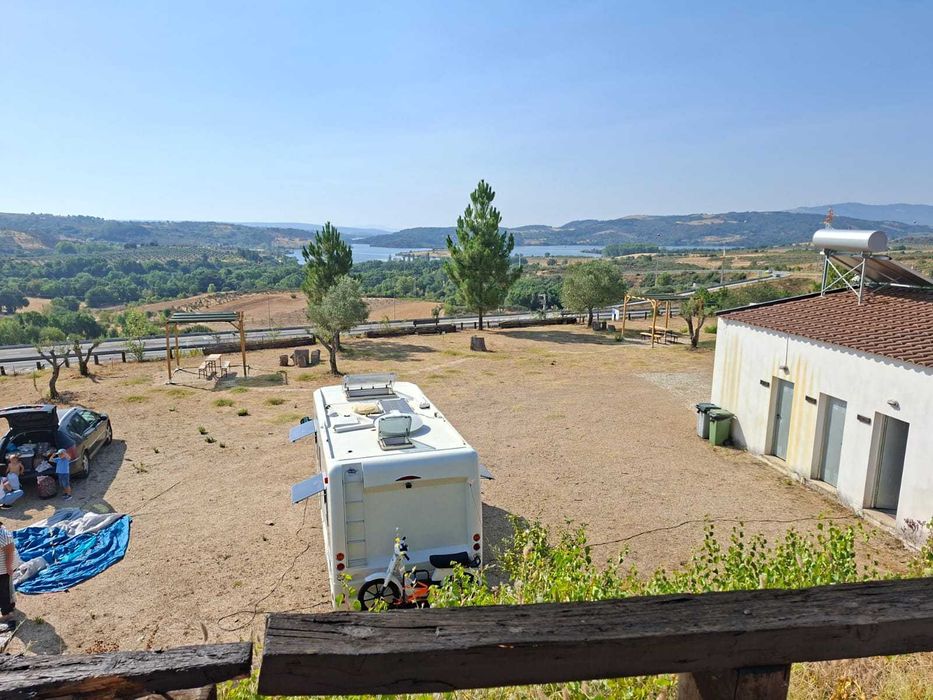 Autocaravana Cama Central basculante FLEURETTE 04/2007.