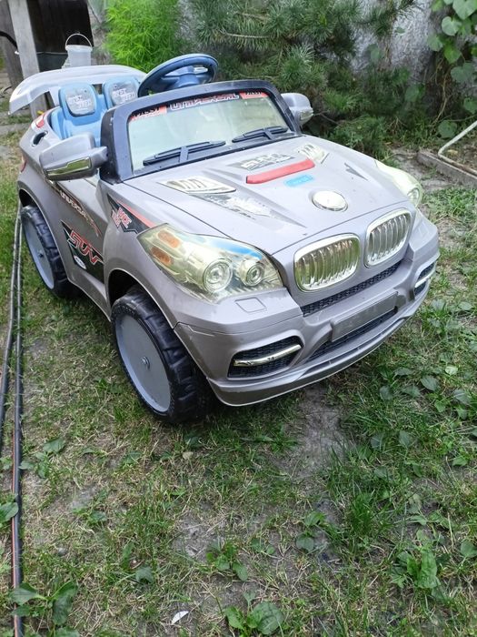 Автомобіль дитячий