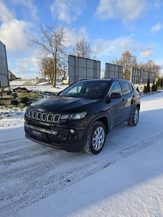 Jeep Compass Stan Idealny, Jak Nowe z bardzo niskim przebiegiem 19tys km