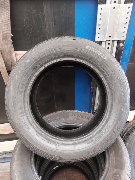 Пара шин FALKEN Ziex ZE 914a, 215/60/16, НОВІ !