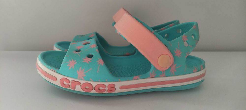 Crocs Kids Sandal Pool С10 на 27 крокси Сандалі Босоніжки оригінал