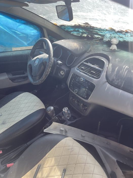 Сидения сидушки салон пластик фиат линея FIAT LINEA