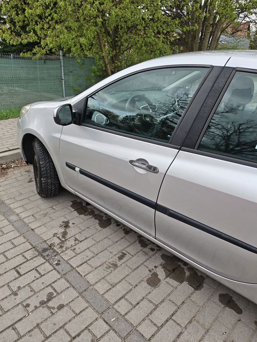 Sprzedam zadbane auto
