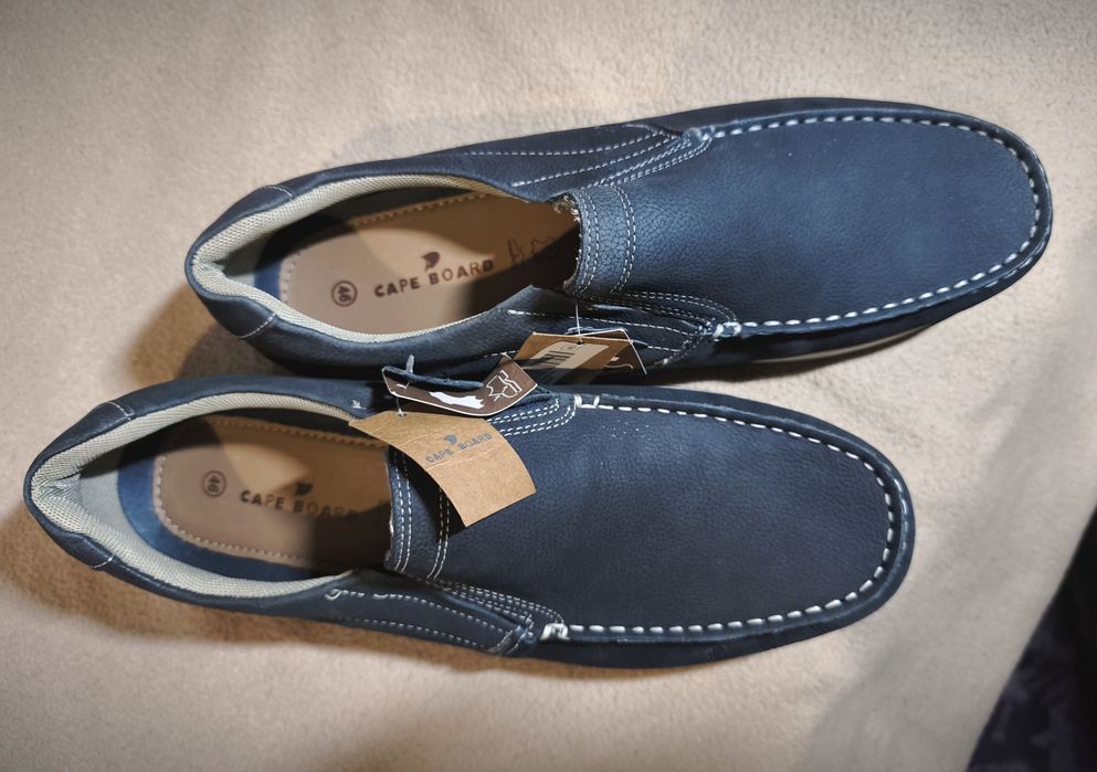 Sapatos novos em couro /pele natural de qualidade Premium
N 45.5-46
Pr