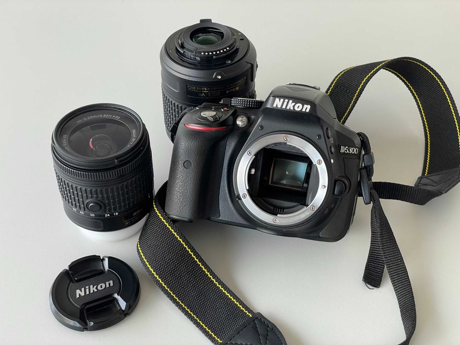 Nikon D5300 + 2 Lentes + Extras (Kit Completo) – Excelente Estado