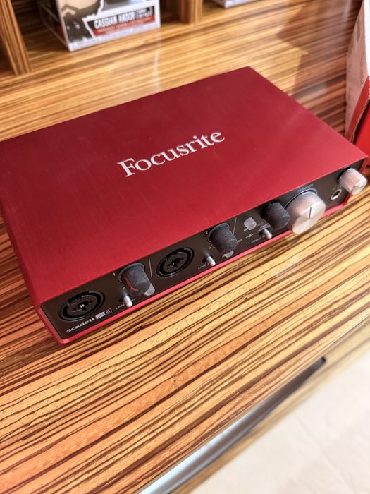 Interface de audio como nova!!