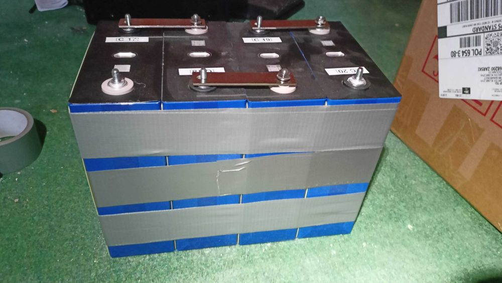 Akumulator LiFEPO4 12V 330 Ah