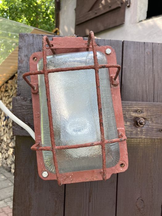 Lampa antywybuchowa - czasy PRL