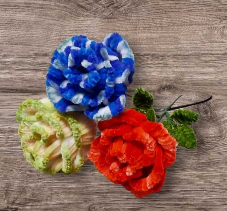 Sztuczne kwiaty ręcznie robione