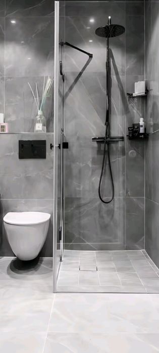 Obras e manutencao, servicos, reparacoes e mudancas