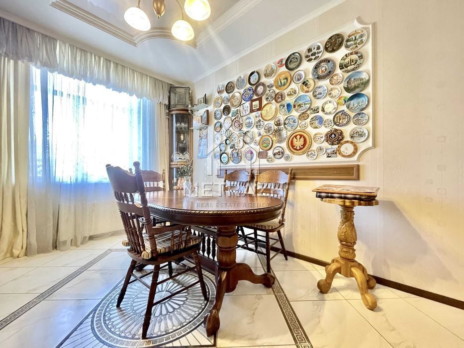 Продам Элитная 3-ком кв 94 м²в современном  новострое ЖК Грековская 5