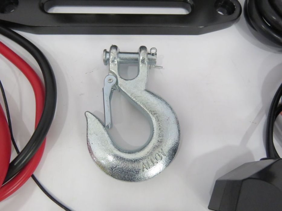 Guincho Master 12V 6120'' kgs cabo plasma