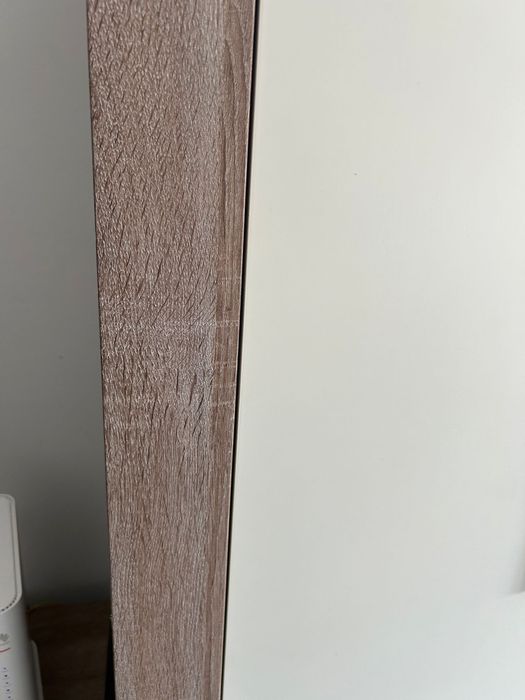 Conjunto de moveis em bom estado