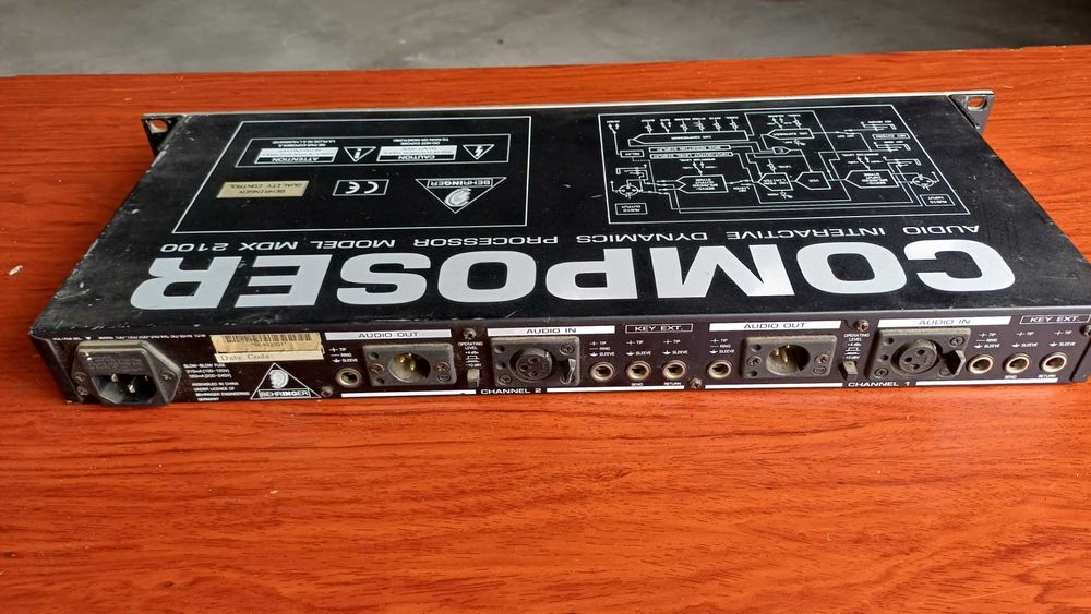 Behringer Composer MDX2100