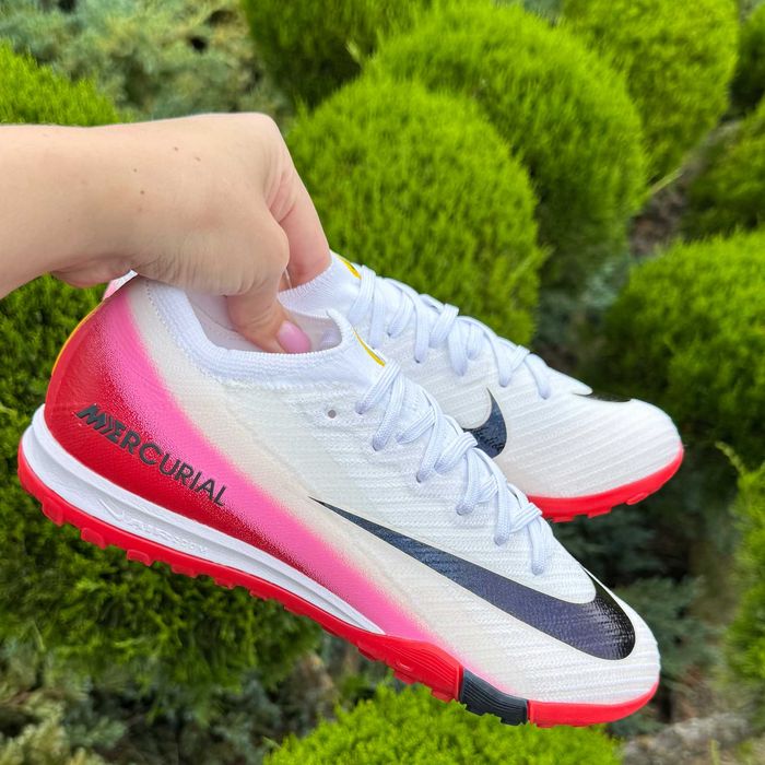 Сороконожки футбольні Nike Air Zoom Vapor 16 36-44