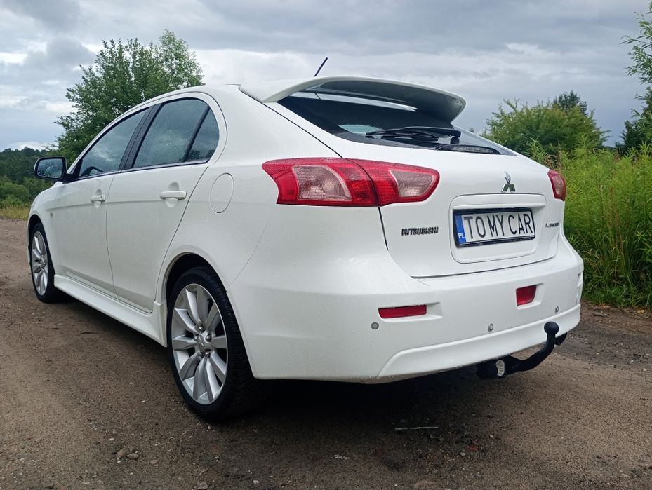 Mitsubishi Lancer intense rezerwacja