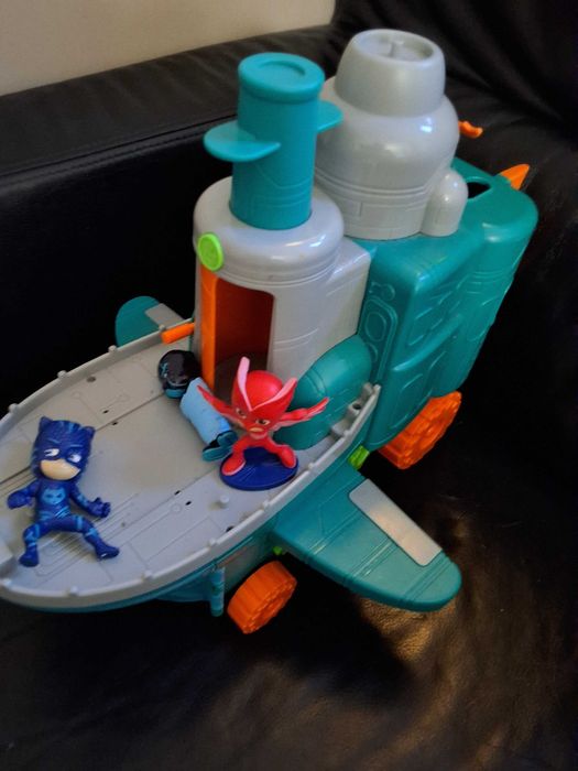 Pidżamersi fabryka Romeo pojazd figurki