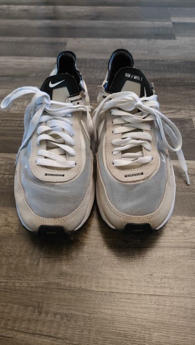 świetne buty NIKE Waffle One