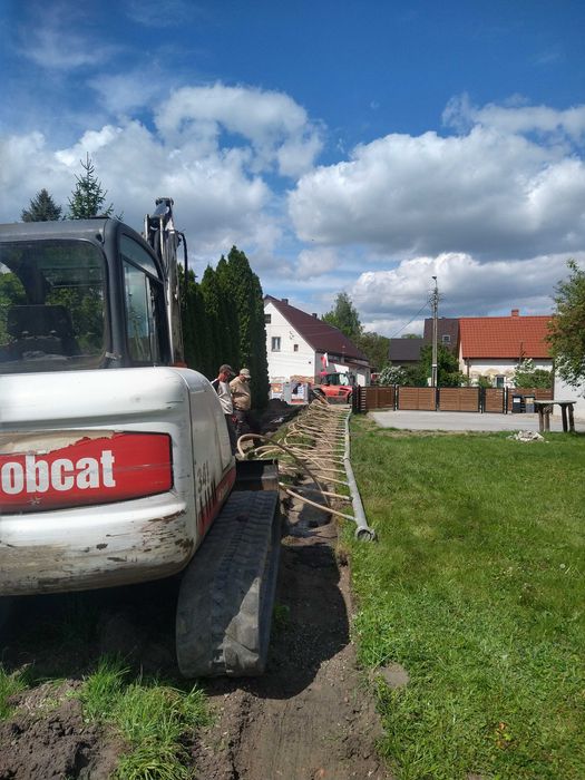 Usługi koparką-mini oraz ładowarką, przyłącza wod-kan, wywrotka usługi