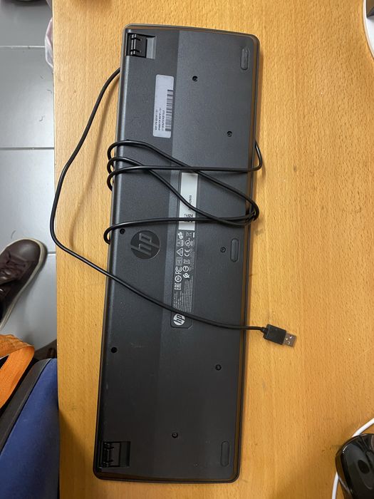 HP Keyboard and Mouse – Like New64283906157058121