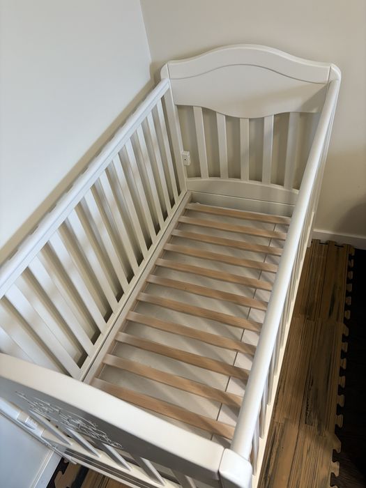 Дитяче ліжечко з маятником+матрац