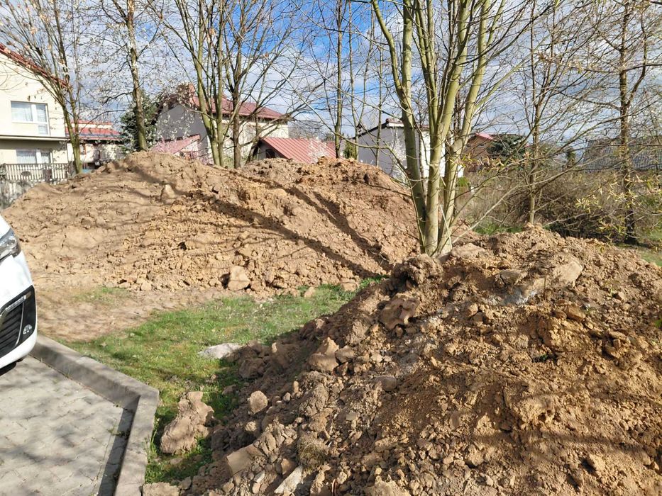 Oddam ziemię natychmiast!