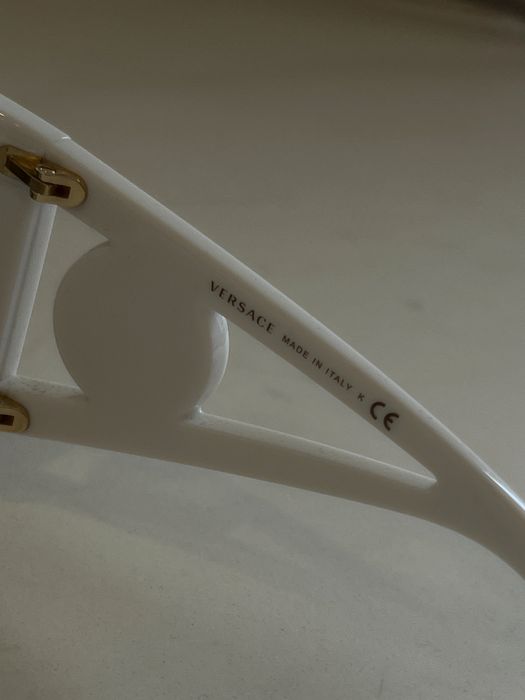 Óculos de sol Versace VE4393 bancos, como novos em óptimo estado
