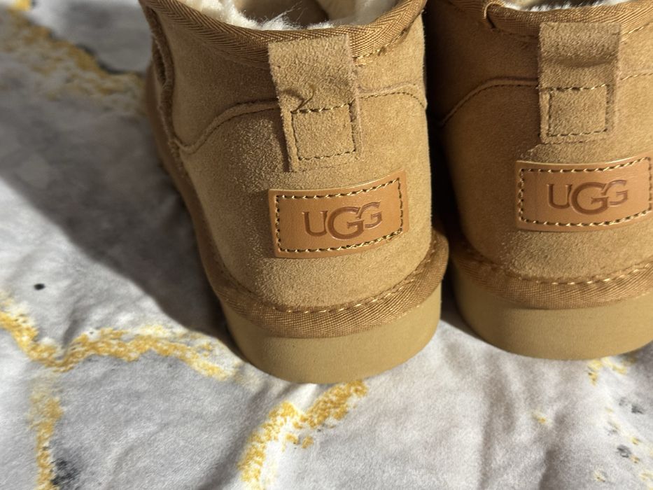 UGG Classic Ultra Mini в цвете Chestnut, коричневі уггі