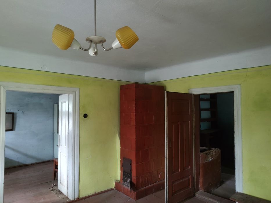 Продаж будинку з землею і садом