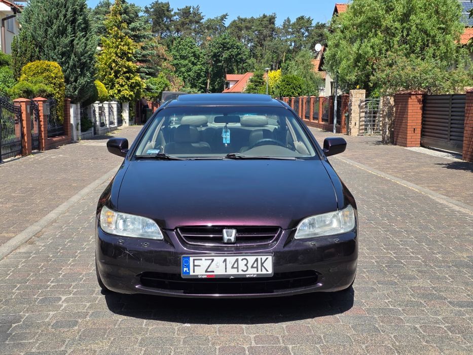 Zamienię Honda Accord Coupe 2.0 i-VTEC zadbany klima bogate wyposazenie
