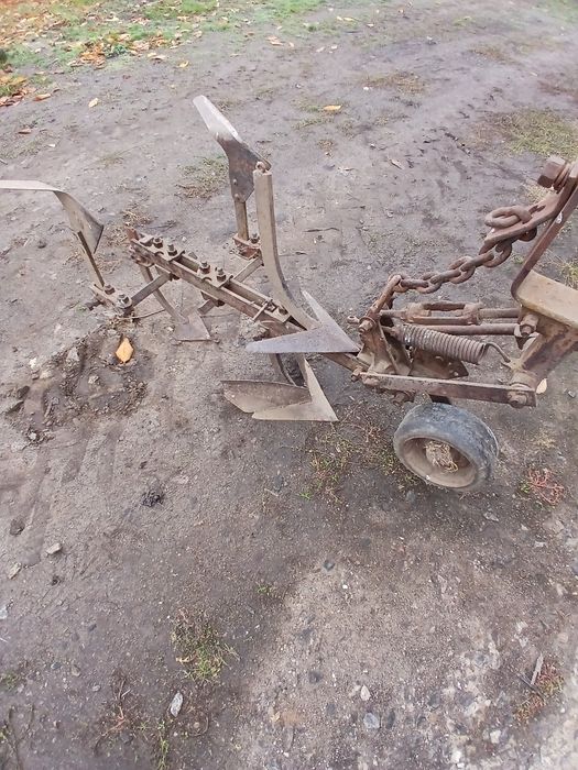 Продам культиваторні секції УСМК. КРН, кількість 9 штук.
