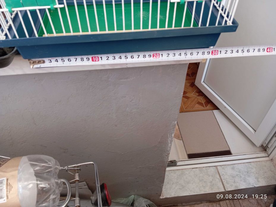 Продам клетку для попугаев