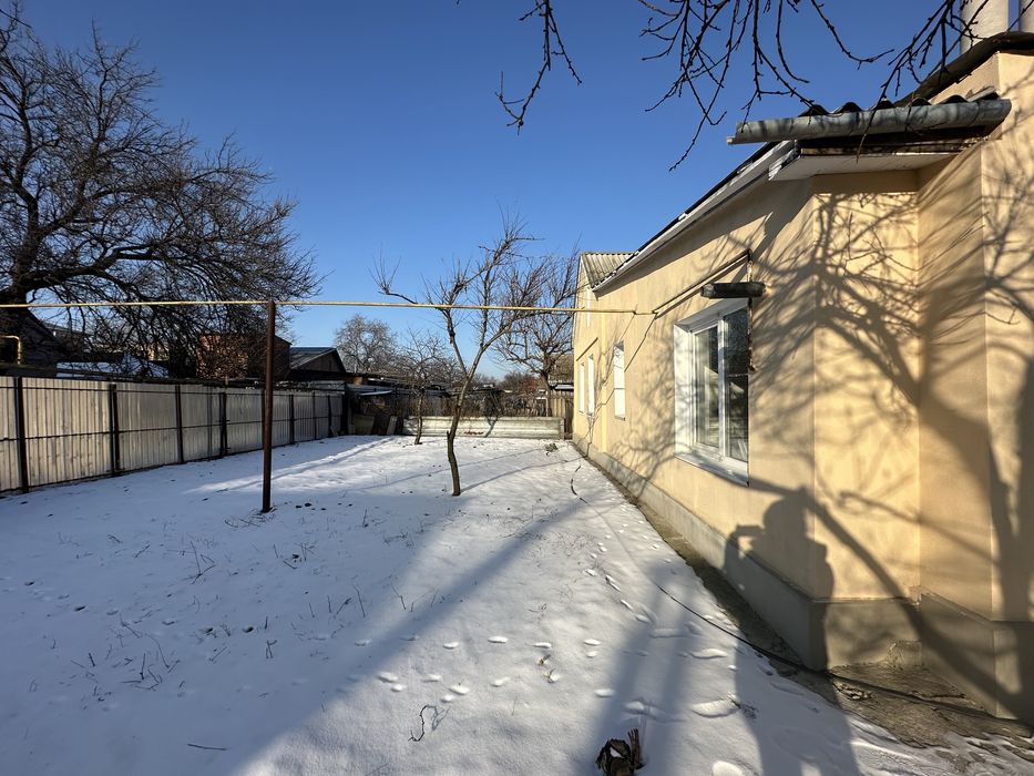 Продам  дом 80 кв.м с правом собсвенности на землю 15 минут от Центра