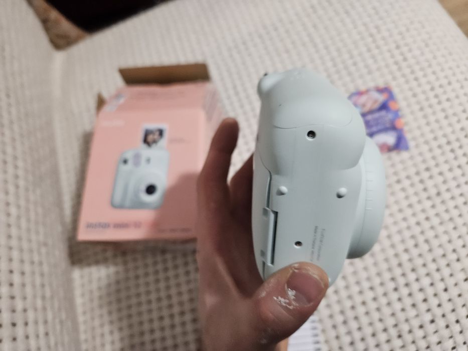Instax mini 12 фотоапарат