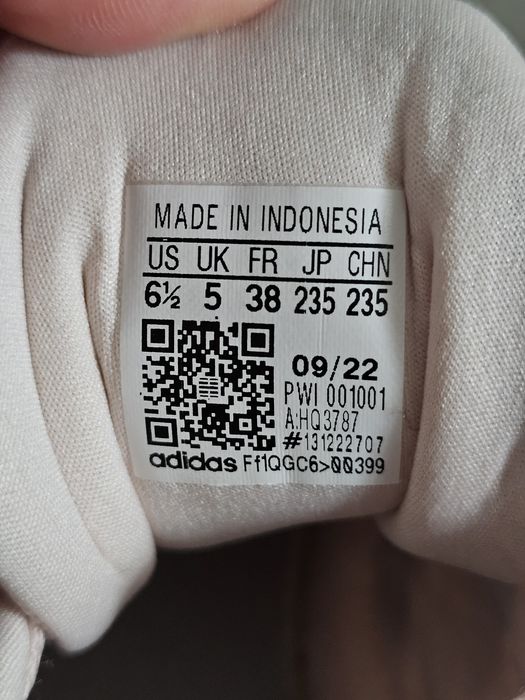 Buty Adidas Ultrabounce Rozmiar 38 Pudrowy Róż różowe do biegania