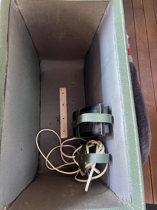 Швейна машинка Radom в рідному саквояжі