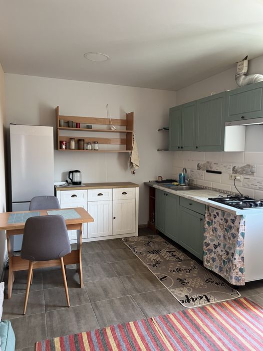 Без комісії здається квартира 1-кімн. 40 кв. м, Чабани, від власника