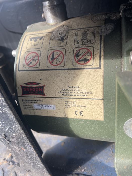 Кран манипулятор эвакуатор с лебедкой