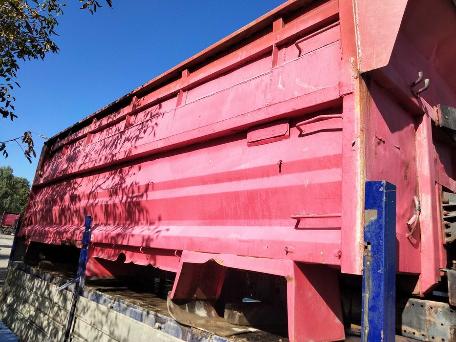 Самосвальне кузово